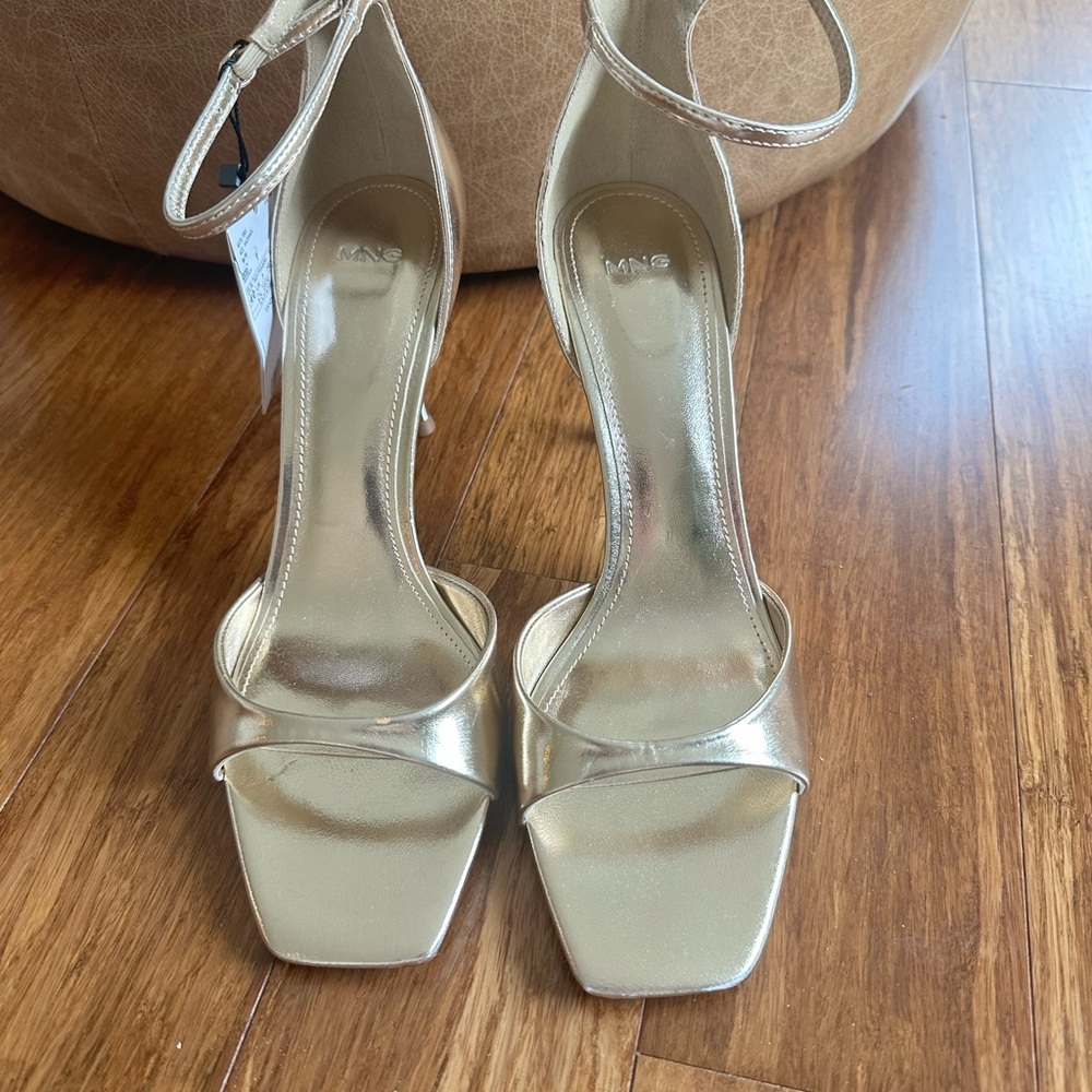 Mango Shimmering Gold Heels